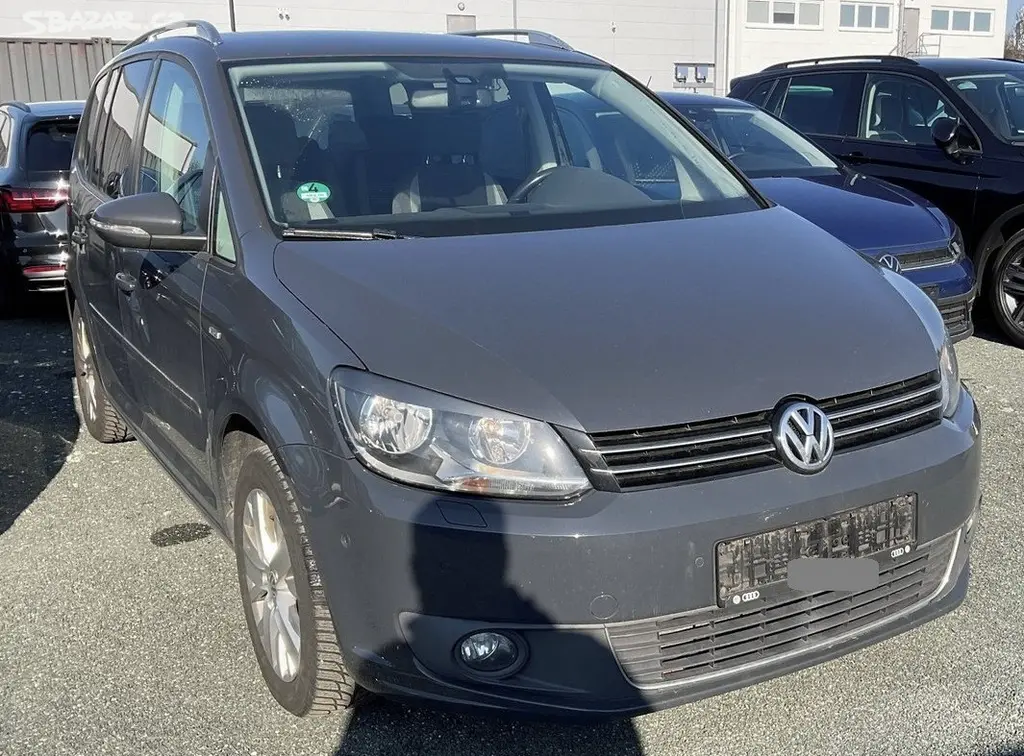 Volkswagen Touran, 1.2 Tsi 77KW LIFE VYHŘ. SEDADE